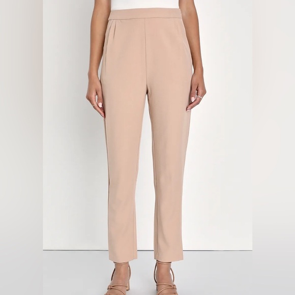 Lulus NWT beige high rise dress pants ❤️ - Picture 3 of 9